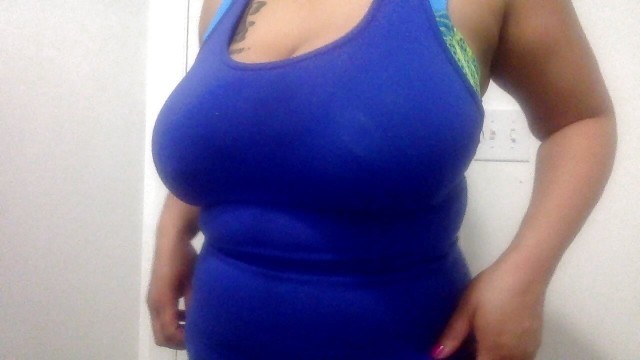 These curves bounce like jelly for you babe-Come play with this ebony milf